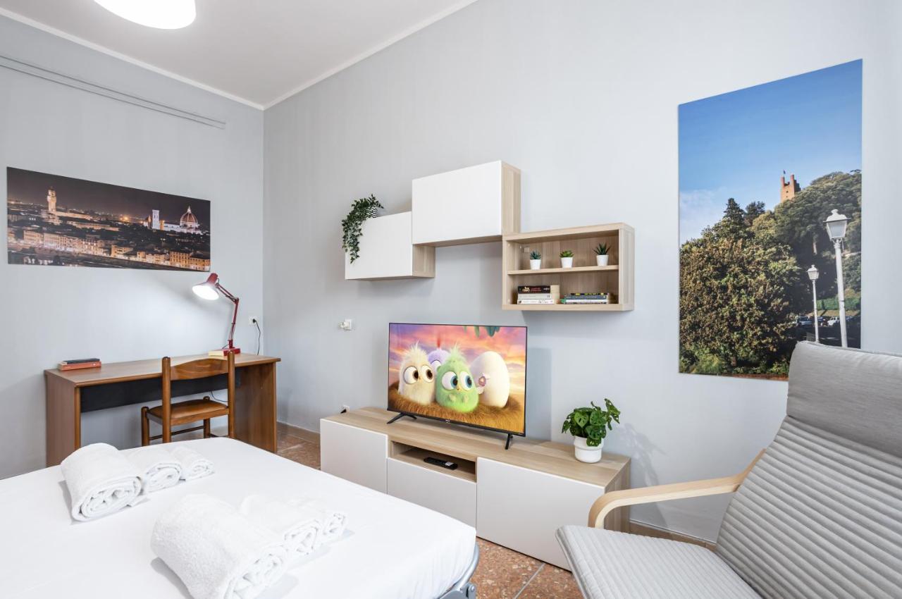 Yellowsunny Apartment With Two Balconies Πίζα Εξωτερικό φωτογραφία
